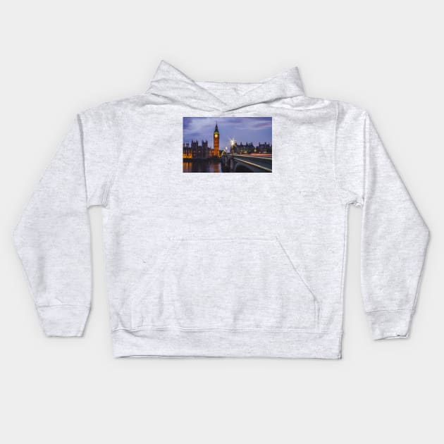 london Kids Hoodie by disfor